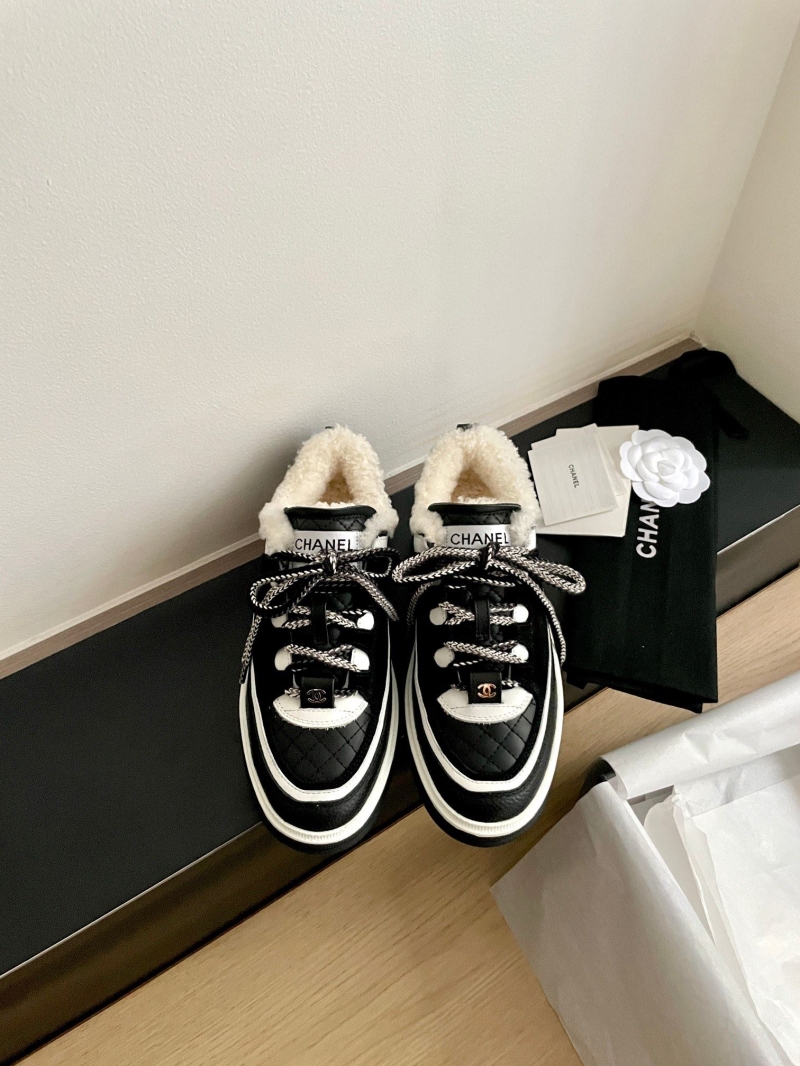 Ch**el sneakers